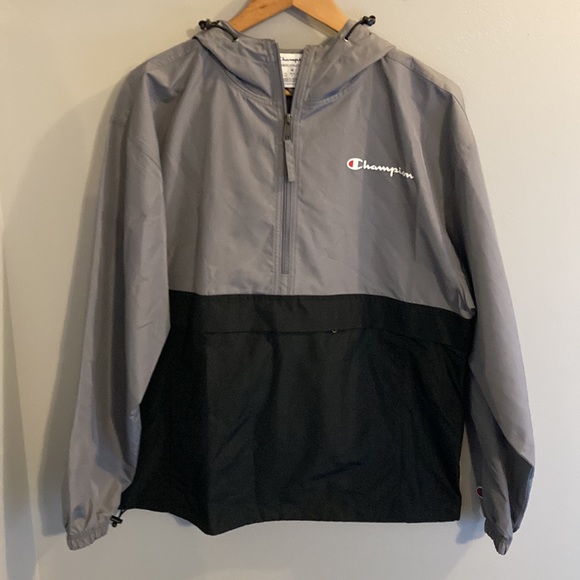 Men’s Champion Windbreaker - Picture 10 of 11